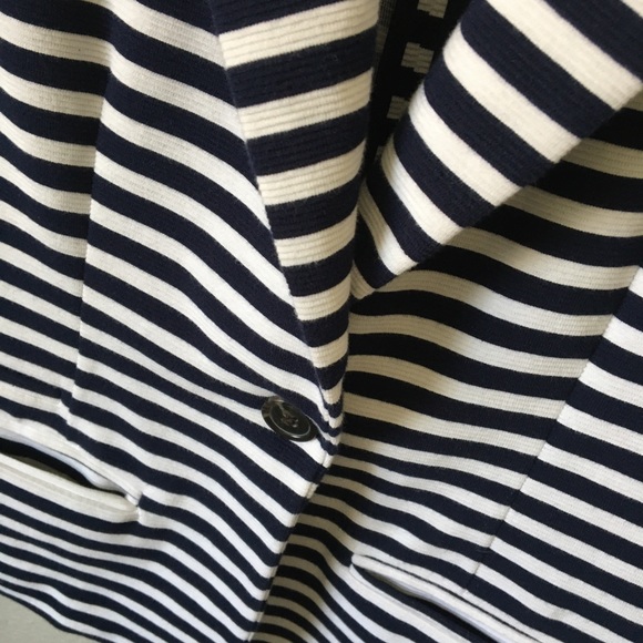 Navy and white striped blazer - Picture 3 of 4